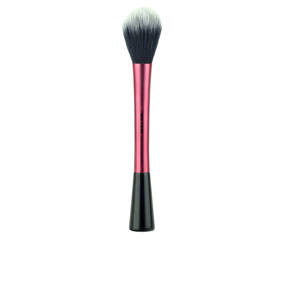 Tapered synthetic-bristle Yachiyo blush brush with slim handle for Women