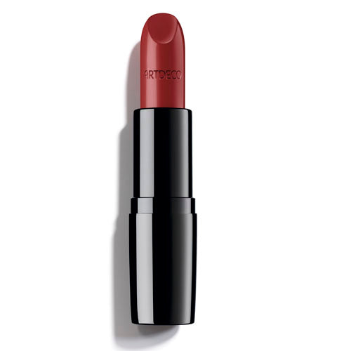 Perfect Color Lipstick in Artdeco Red