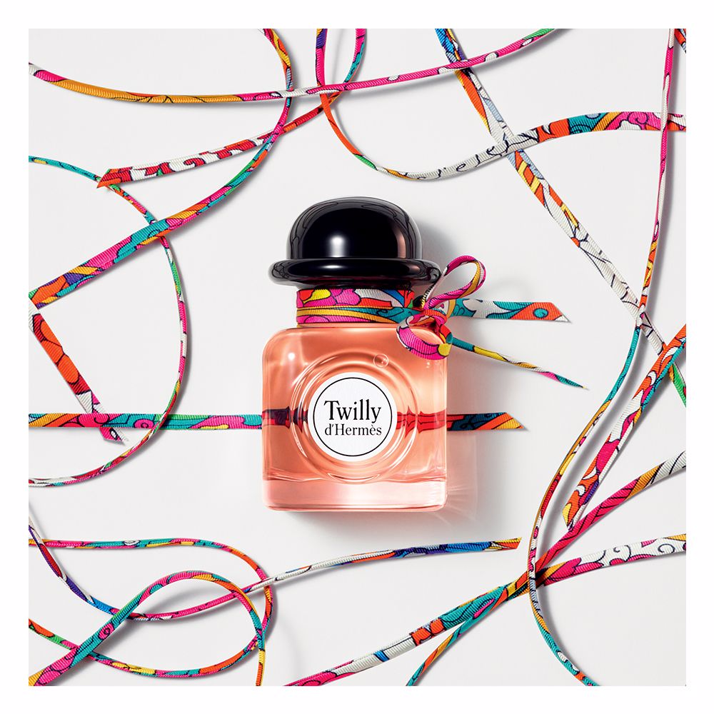 Coral-toned lantern bottle with hand-tied silk ribbon, 30 ml perfume