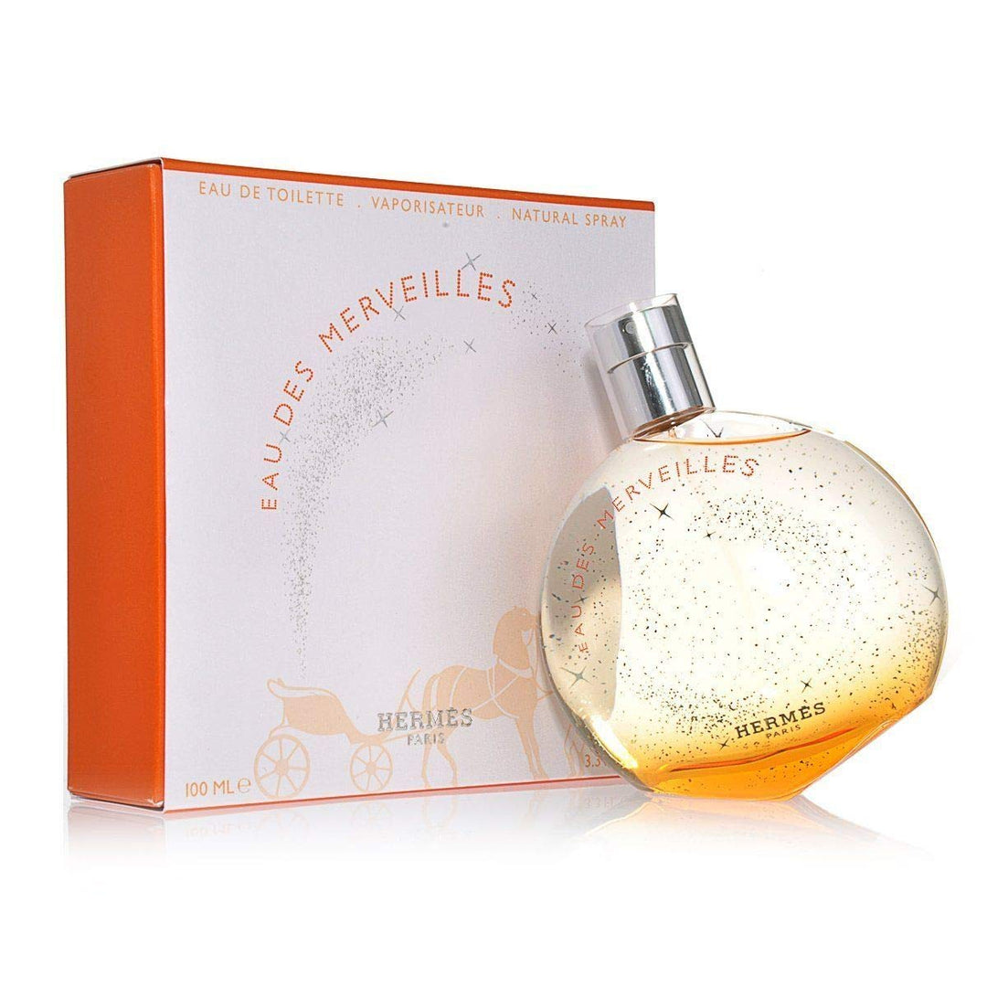 Round prism-style 100 ml flacon of woody-floral eau de parfum for Women