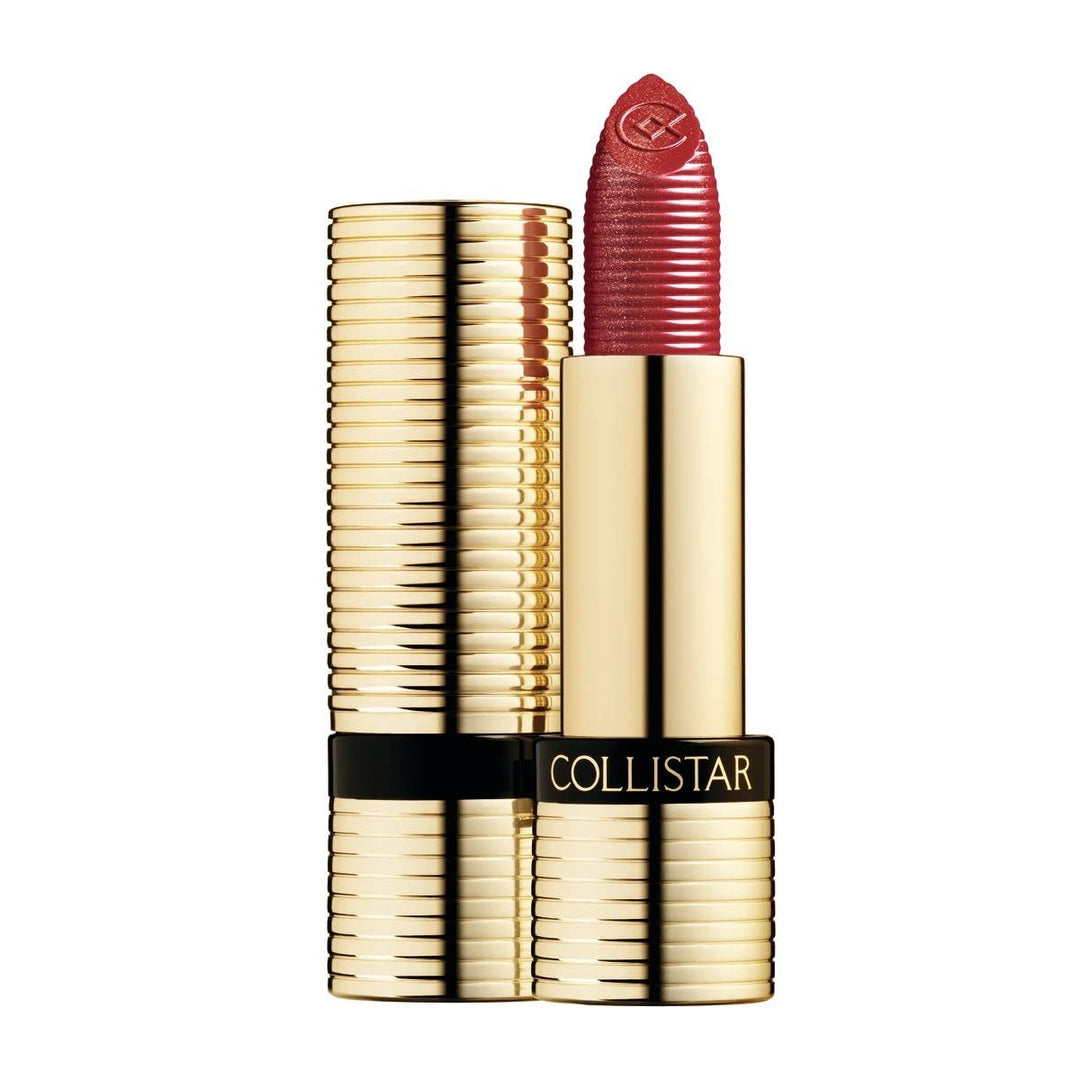 Metallic red cream lipstick bullet, smooth shimmering finish, 3.5 ml