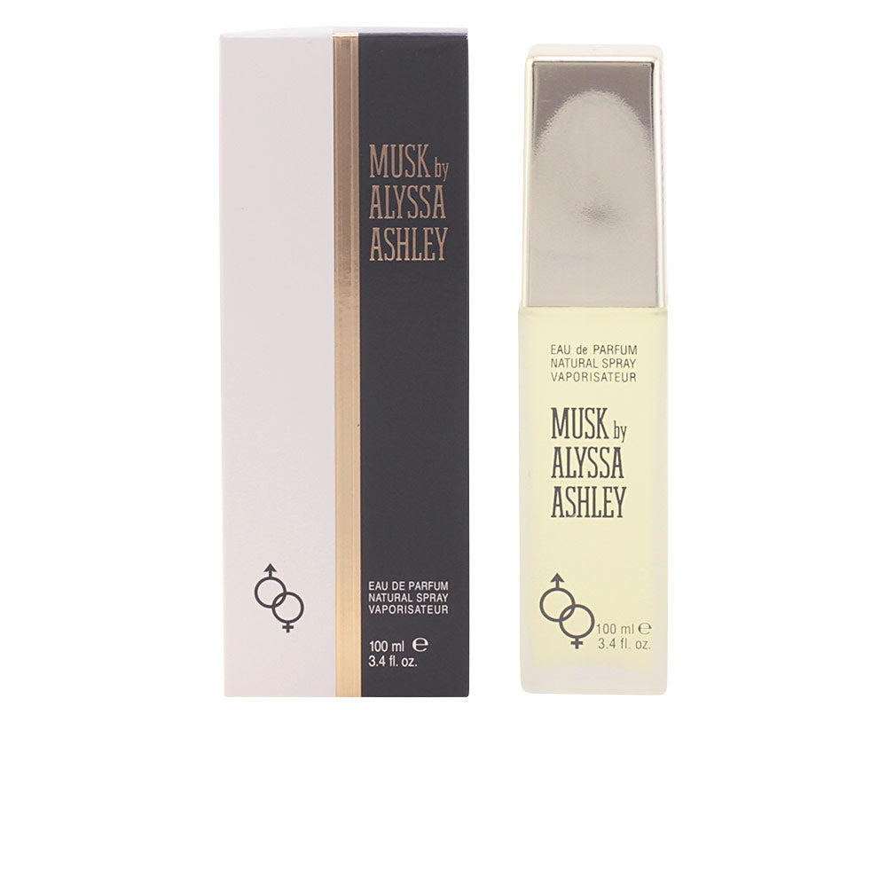 A Sensual Harmony Of Woody & Floral Musk