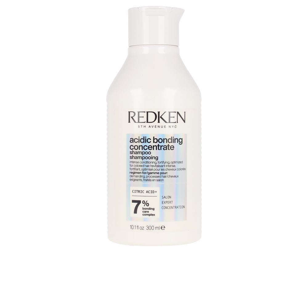 500 ml bottle of concentrated Acidic Bonding shampoo for dyed, damaged hair